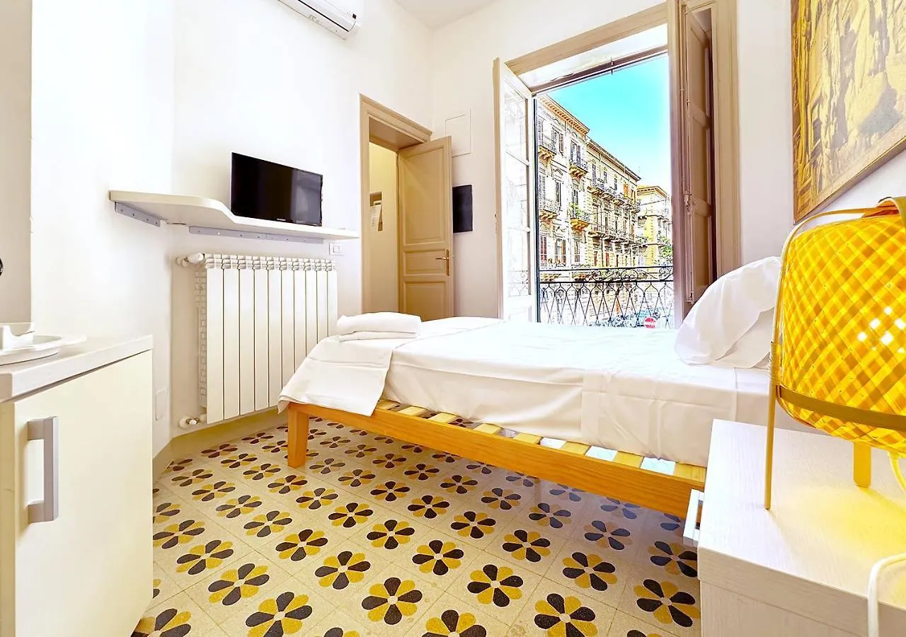 Solemar Sicilia - Monaco Rooms Palermo