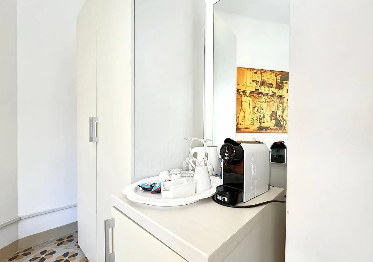 Solemar Sicilia - Monaco Rooms Palermo Panzió